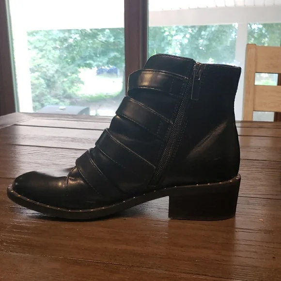 a new day Black Combat Moto Boots - Picture 3 of 5